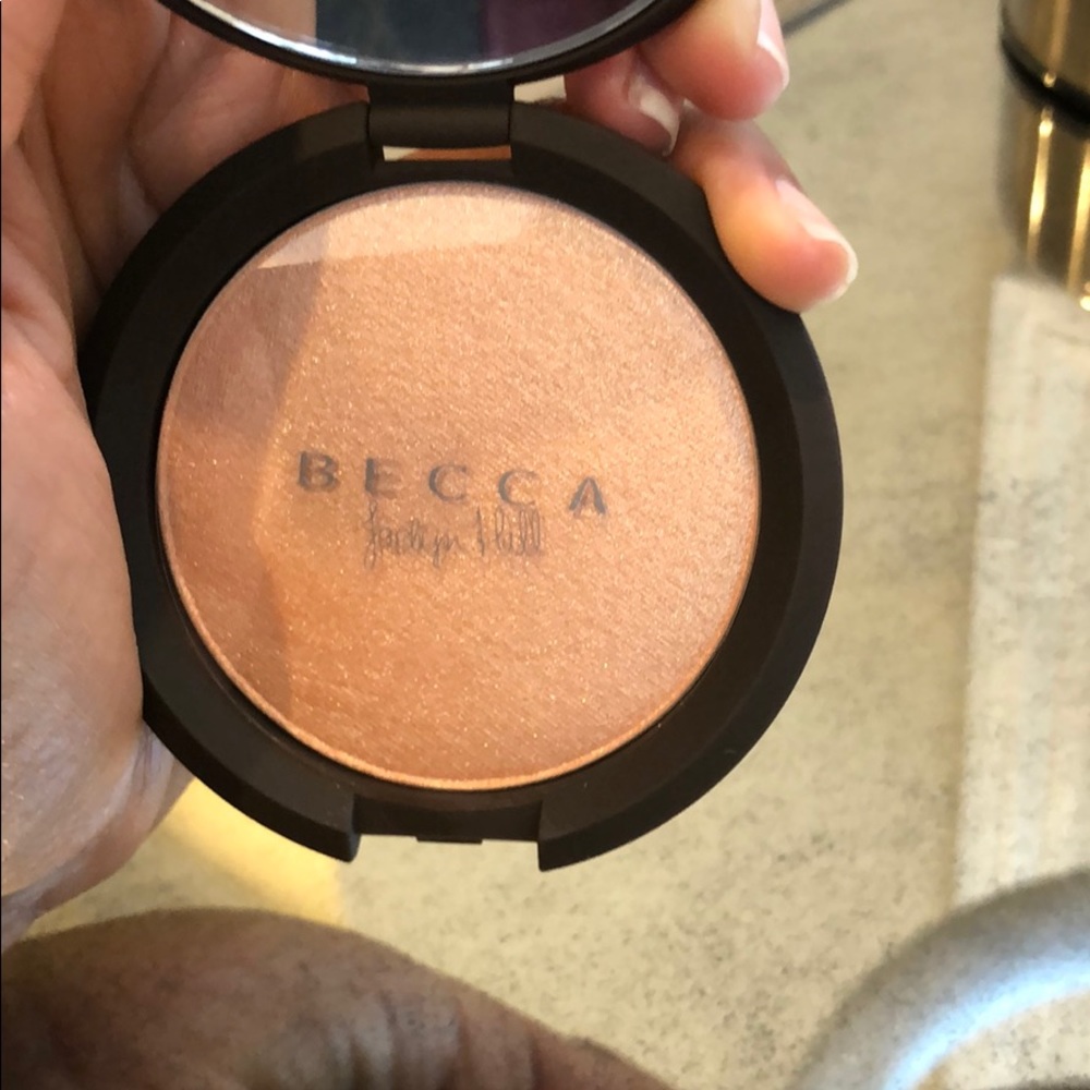 New In Box Jaclyn Hill Champagne Pop by BECCA